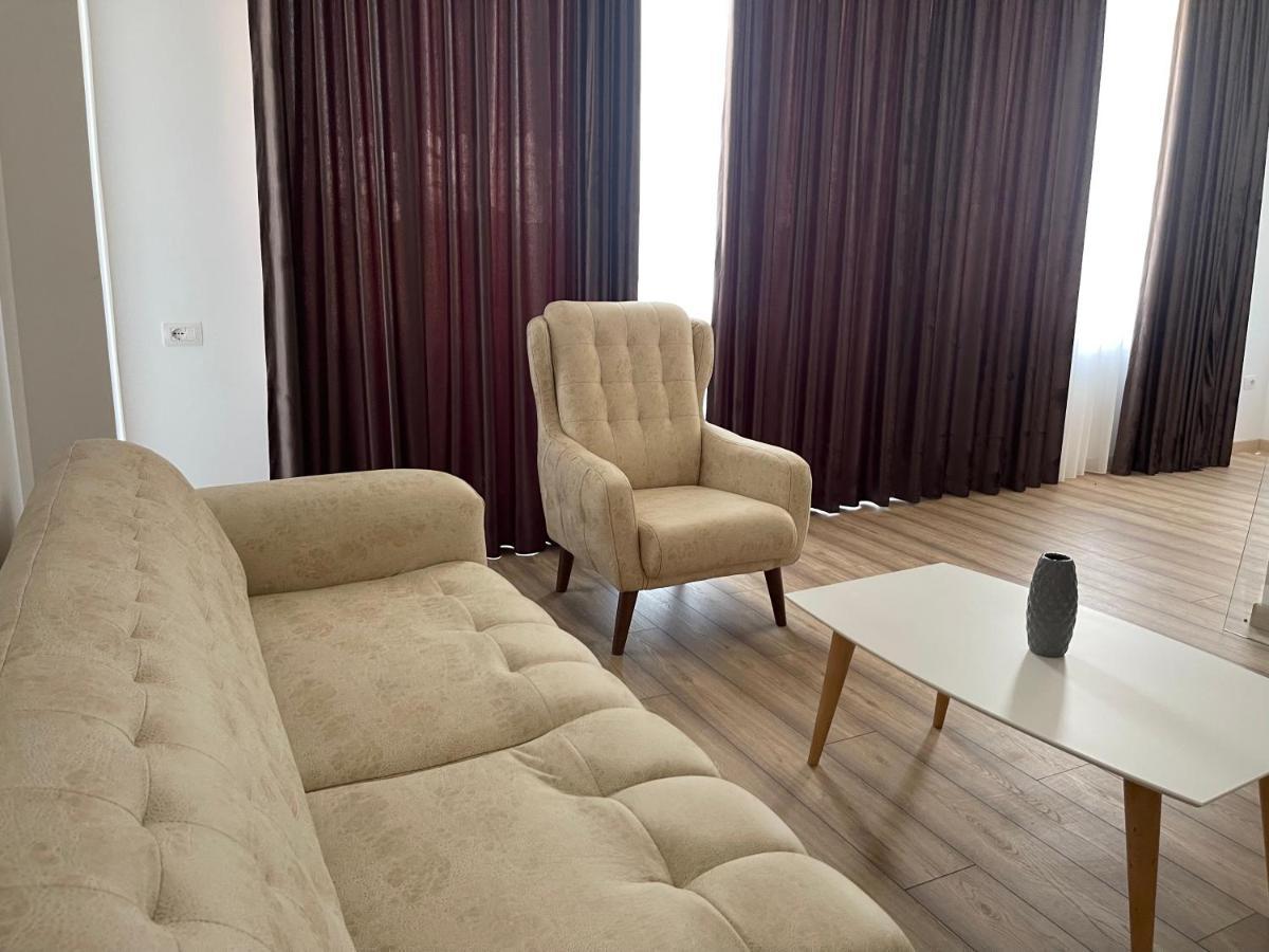 Migi Residence Durrës Esterno foto